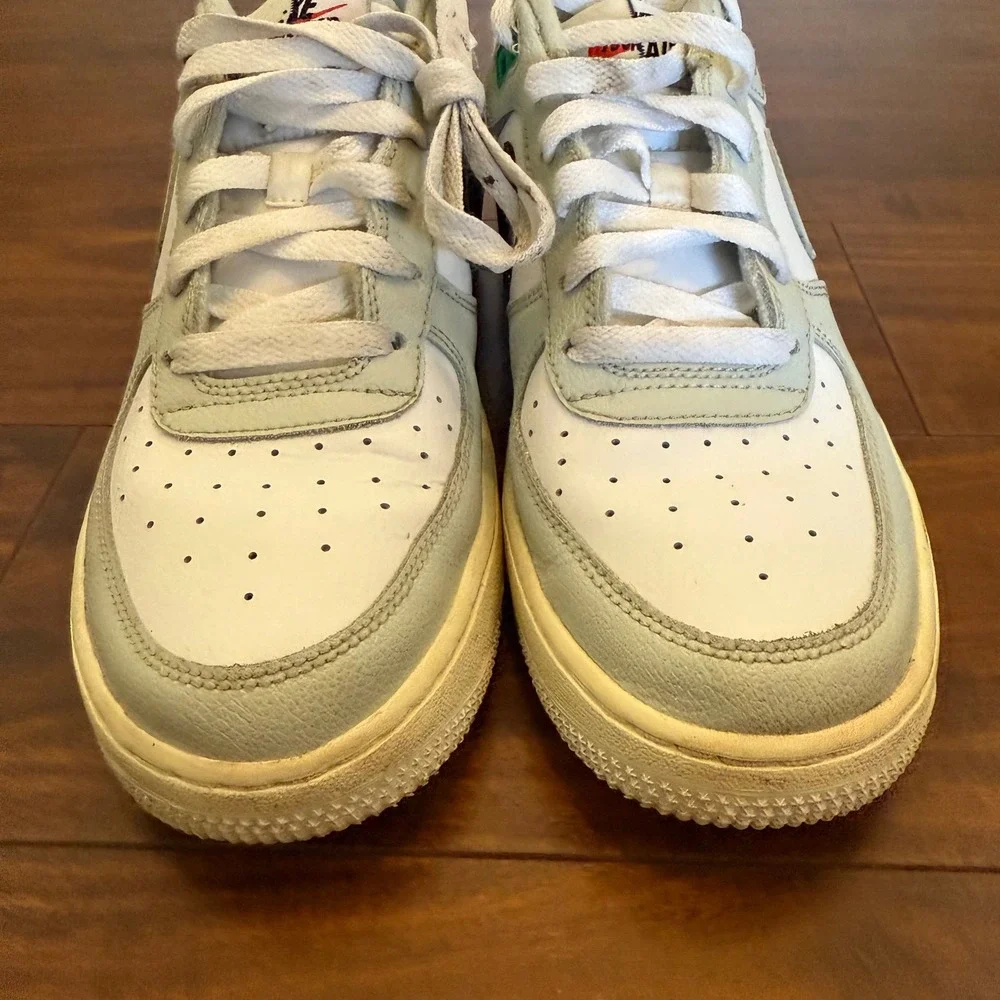 Nike Air Force 1 07 LV8 Split Light Silver Size Youth 7/ Men 7/ Women‎ 8.5